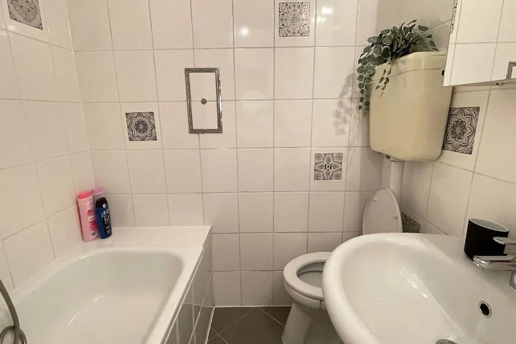 Mariahilfer Street Apartment Vienna